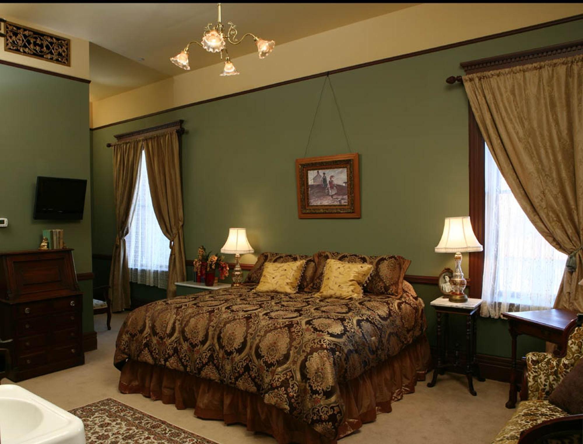 King Room - Disability Access,119753091:JPEG